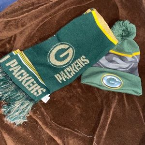 GreenBay Packers scarf and beanie